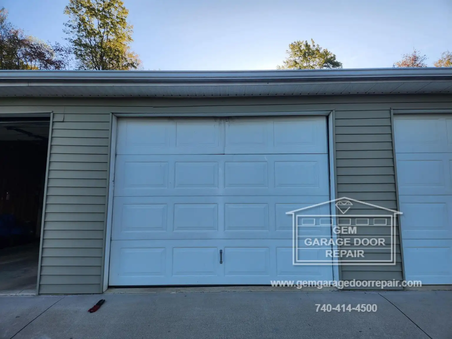 Reliable Garage Door Replacement (Photo 1)