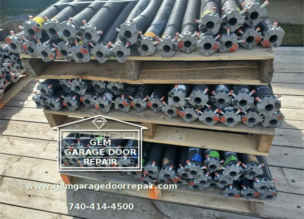 Unloading 1.5 Tons of USA Steel Springs (Photo 2)